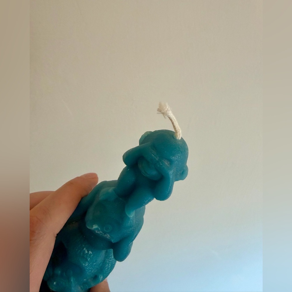 Blue Decorative 3-Monkey Stack Candle - Picture 7 of 7